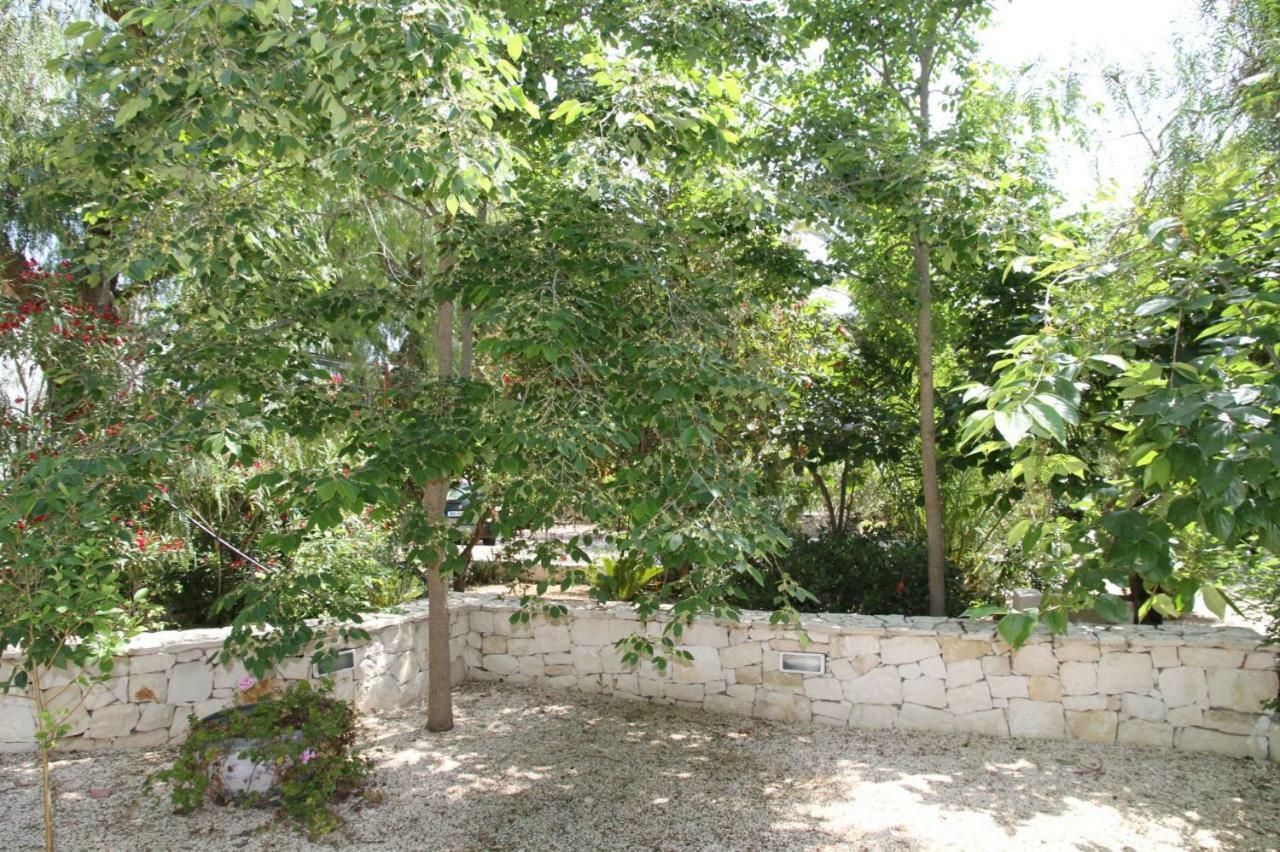Villa Beatrice Serranova Exterior foto